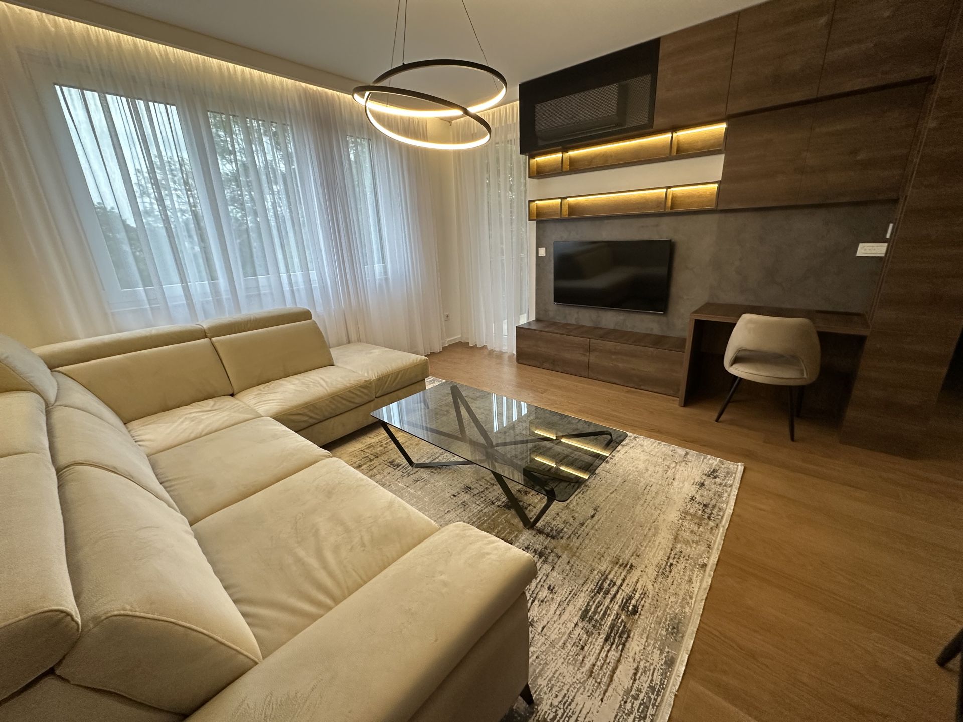 Moderan stan za najam, nov, netaknut i samo 10 minuta od centra najam stan Banja Luka - 2