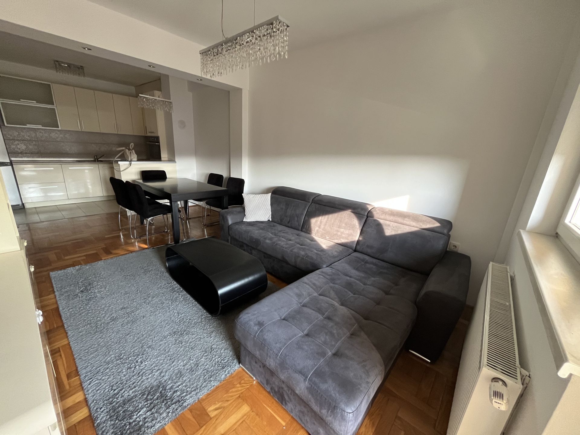 Trosoban stan, Bulevar vojvode Stepe Stepanovića, 64m2