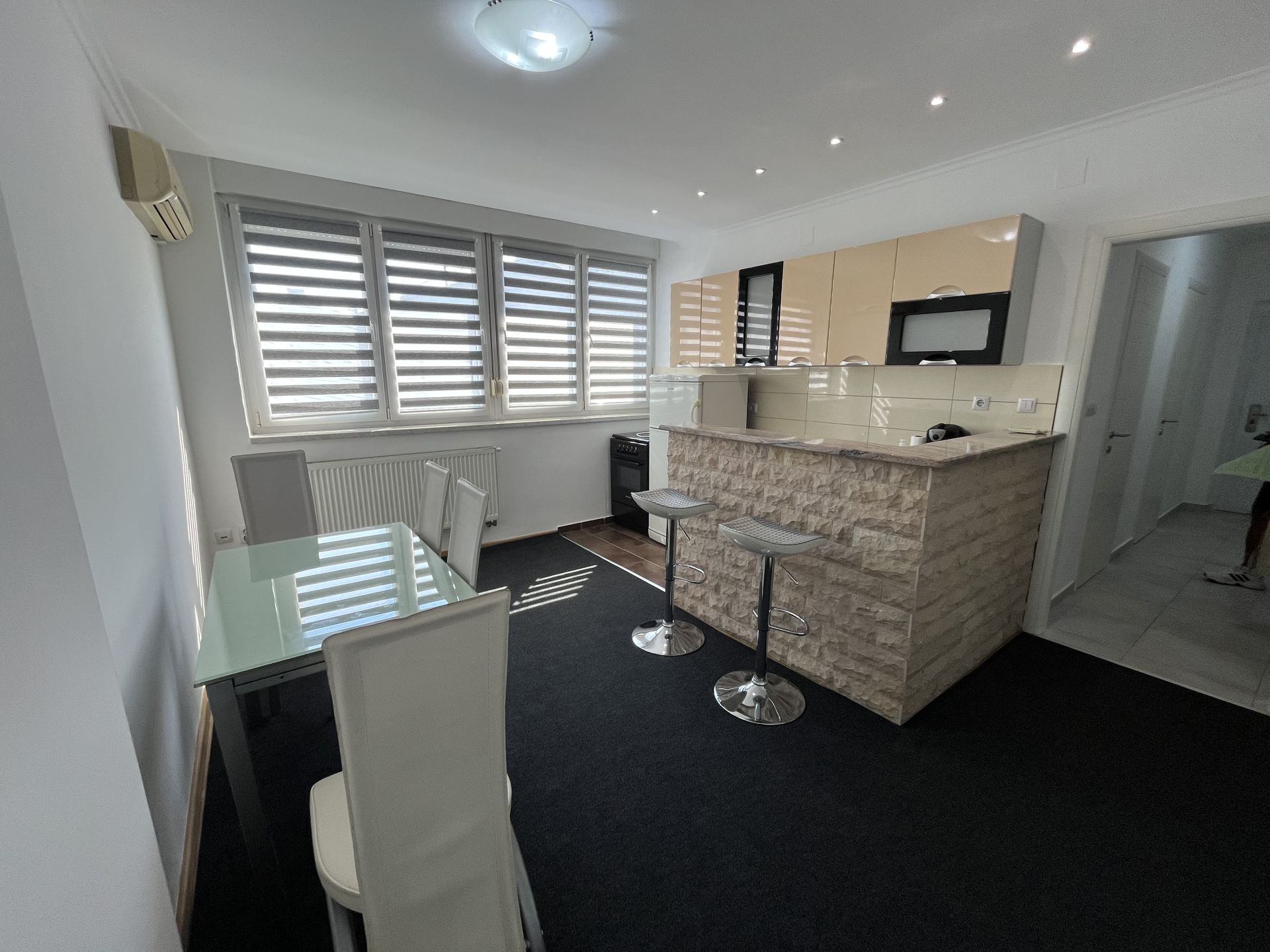 Prostor sa dušom stare Banje Luke uz park Petra Kočića, 56m2 najam stan Banja Luka - 2