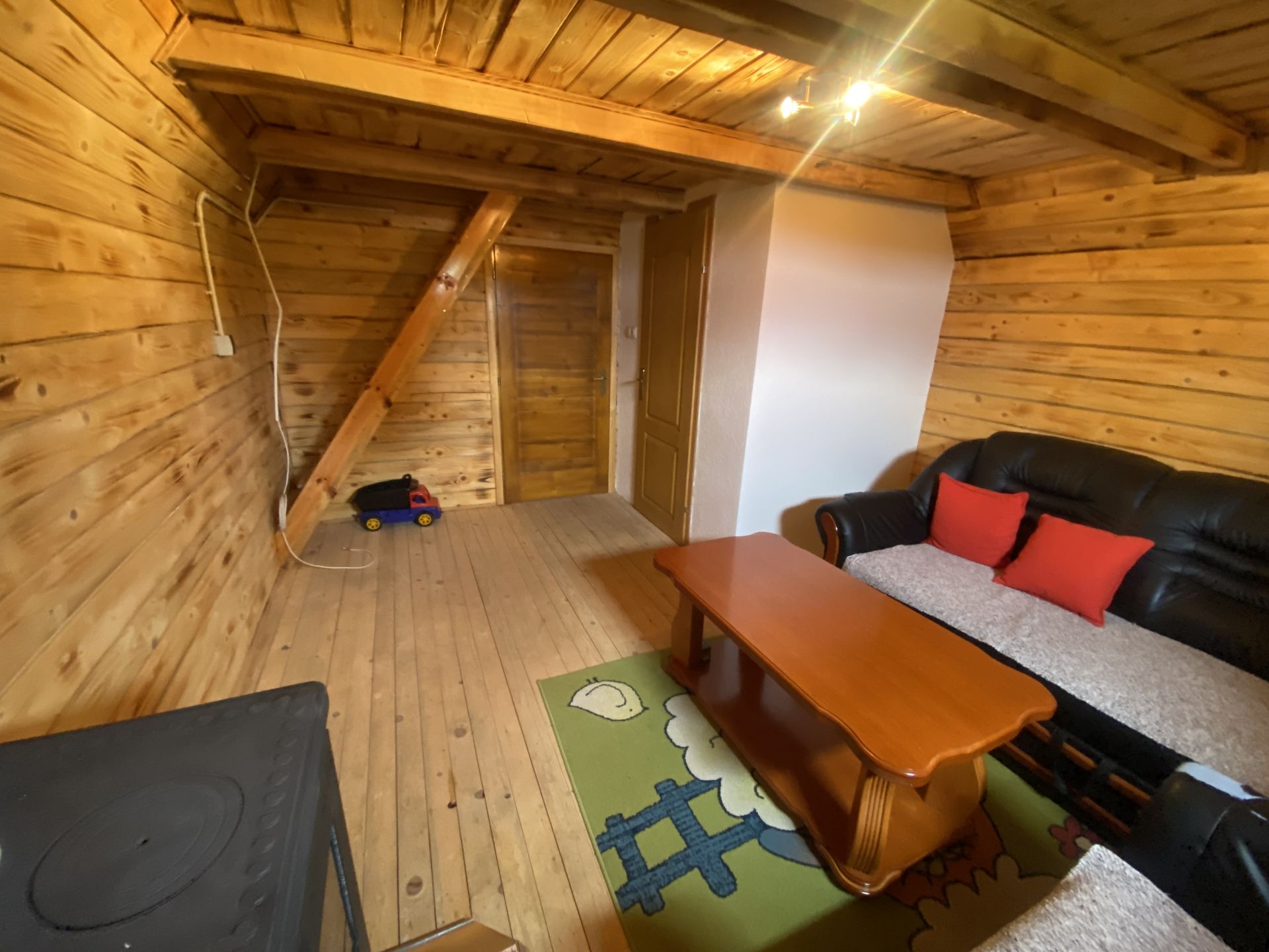 Na prodaju vikendica u Kneževu, u blizini ski centra prodaja vikendica Banja Luka - 8