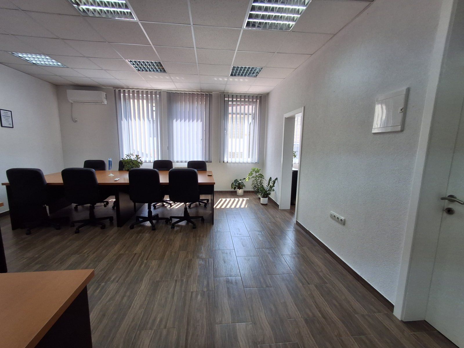 Poslovni prostor na extra lokaciji, 25 KM/m2 najam poslovni prostor Banja Luka - 7